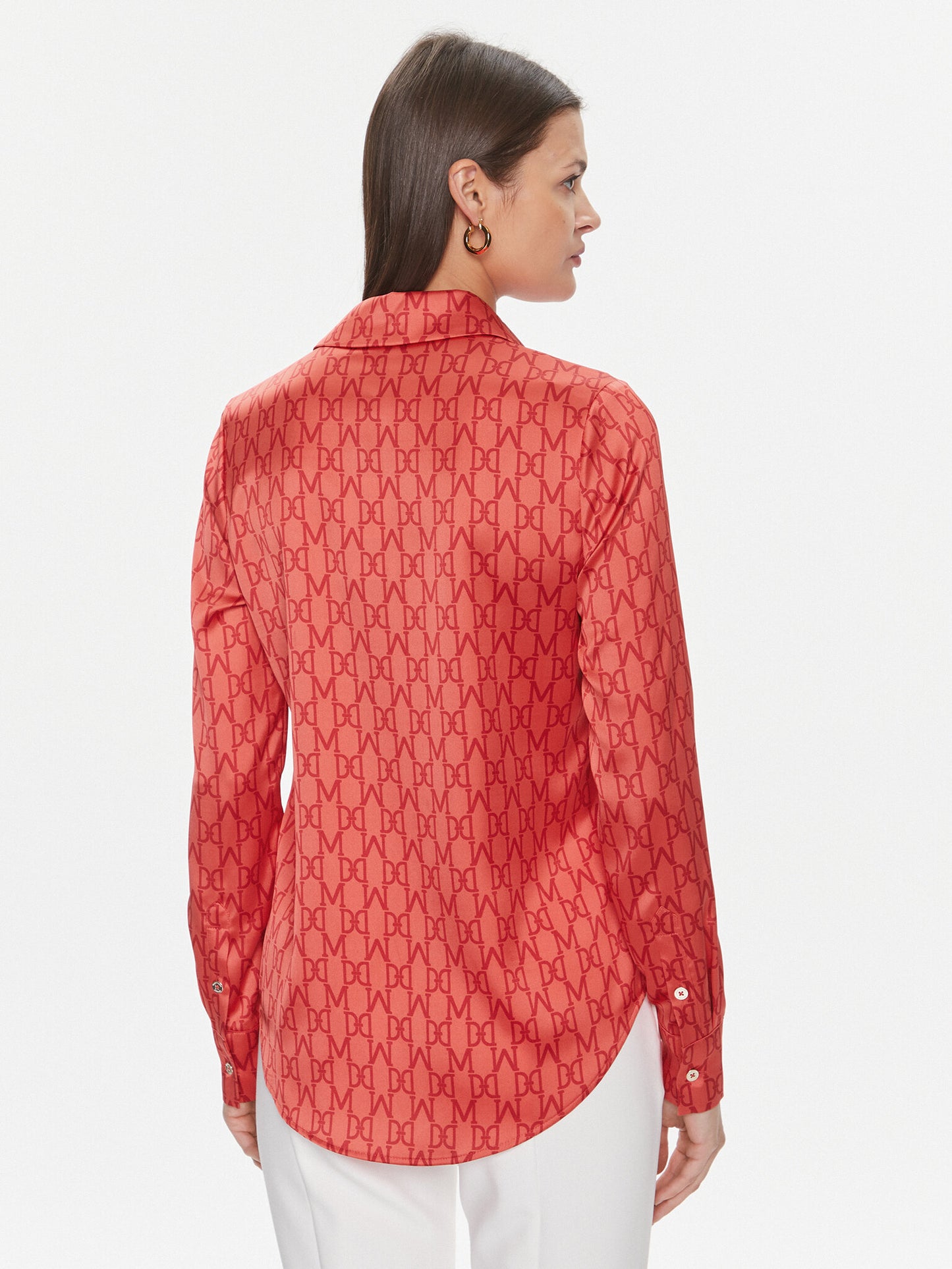 Кошула со свиленкаст сјај