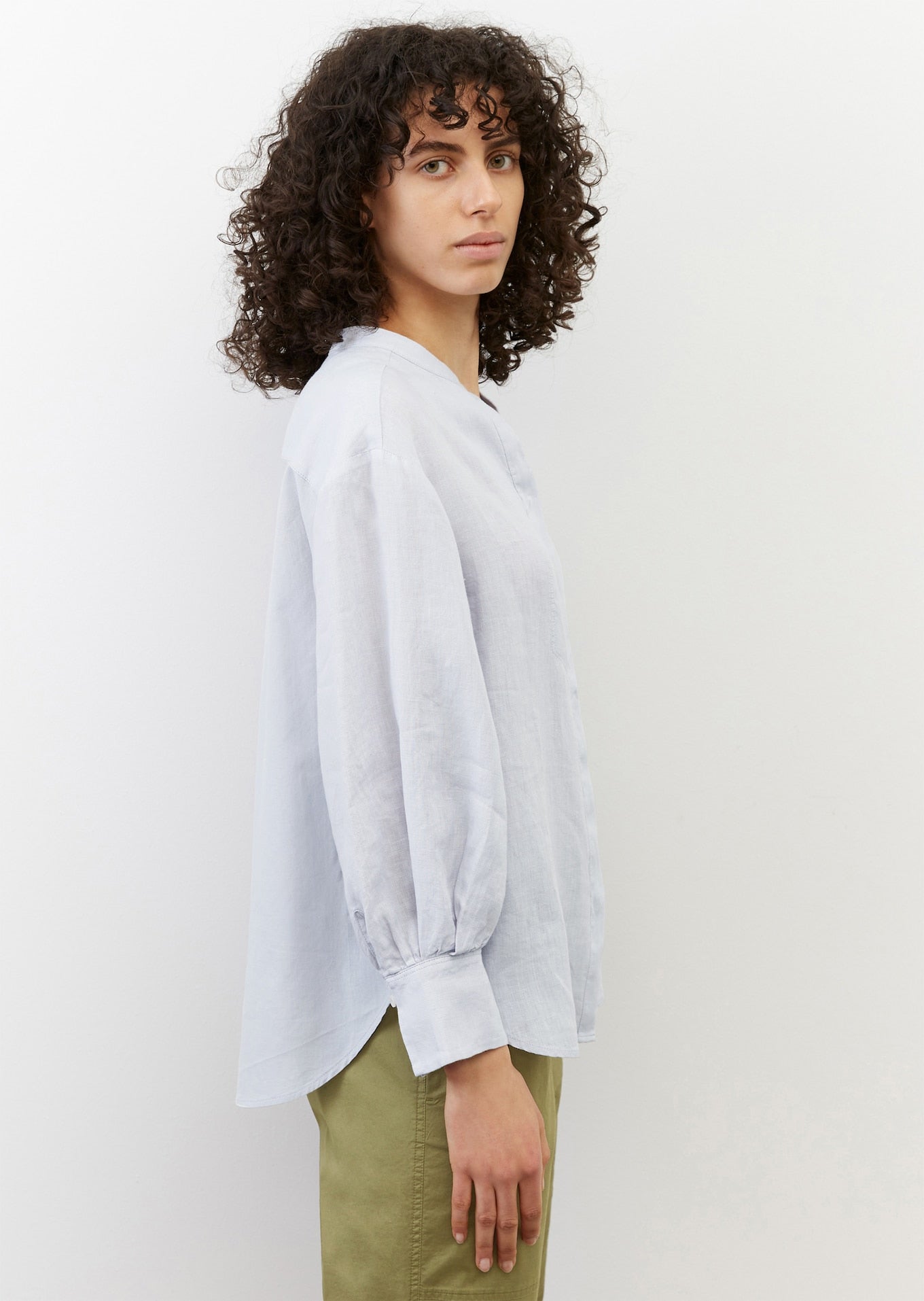 Блуза во летен лен