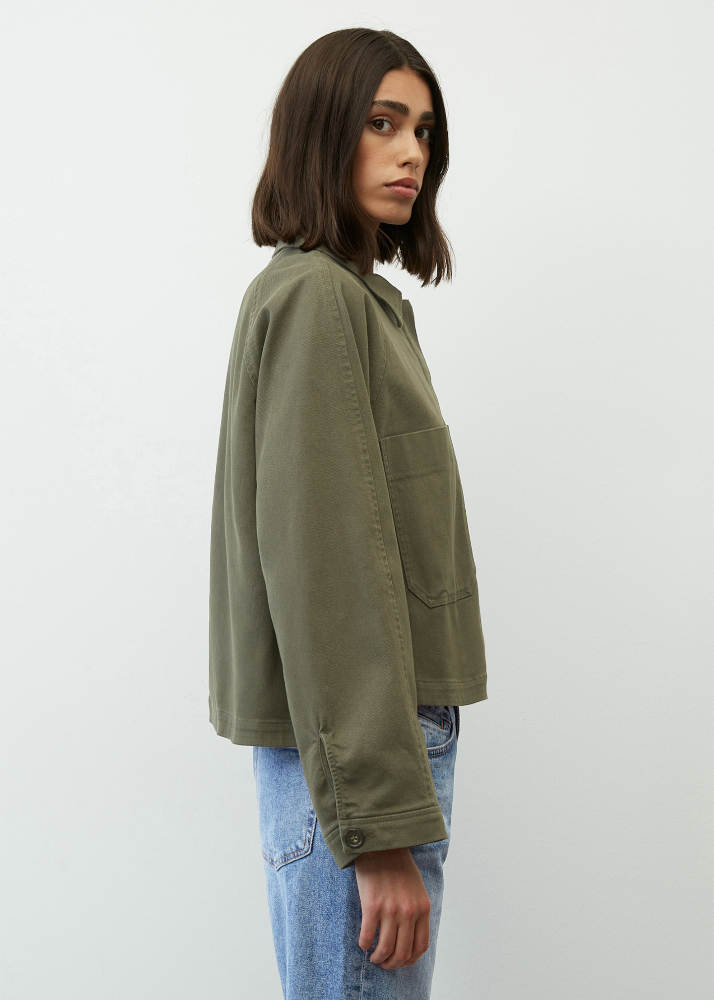 Палто изработено од органски твил памук