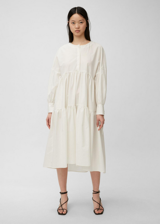 Фустан изработен од чист памучен поплин