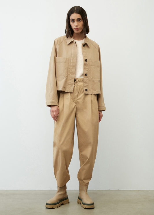 Палто изработено од органски твил памук