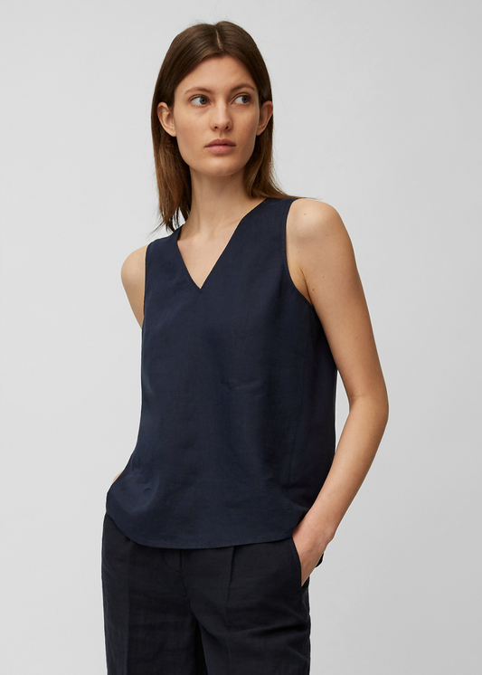 Топ изработен од лен