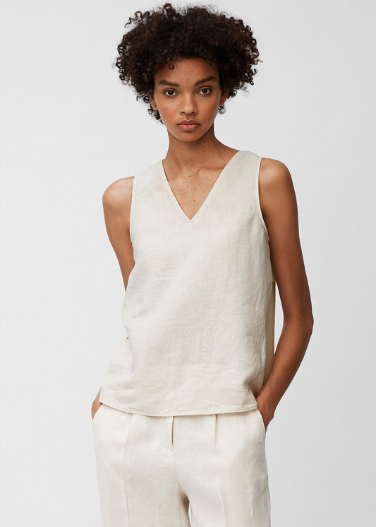 Топ изработен од лен