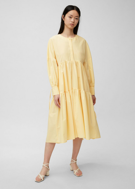 Фустан изработен од чист памучен поплин